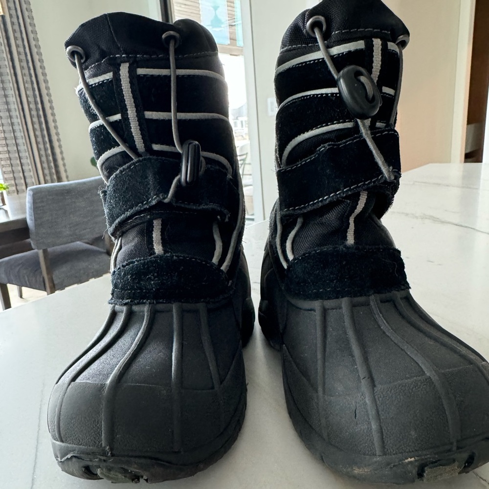 Snow boots! - Picture 4 of 5